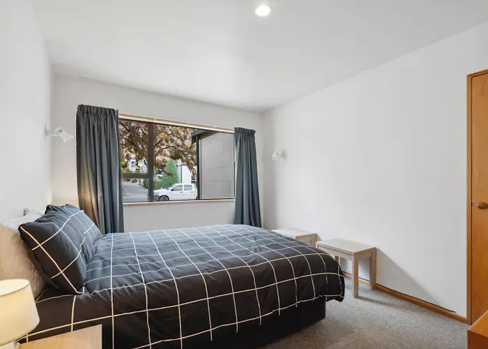 So Good On Sargood - * Wanaka